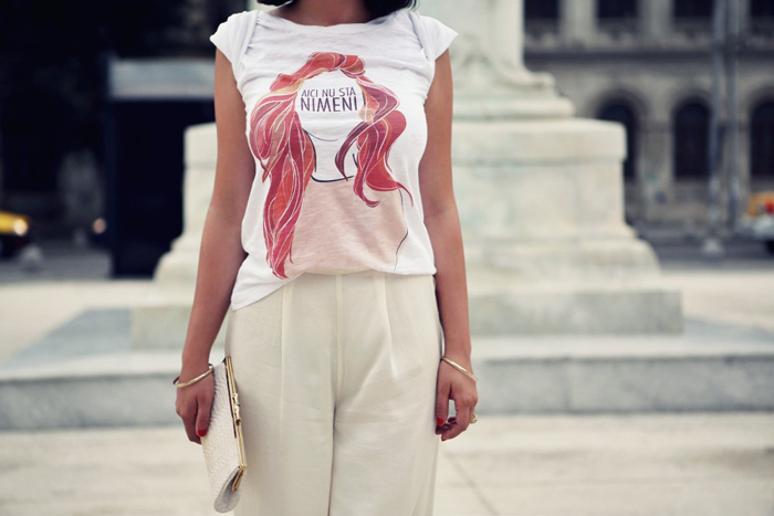 Close up on Ana s Book Cover Tee